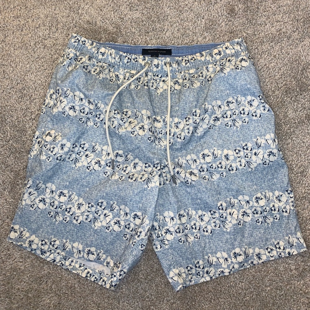 Tommy Hilfiger Blue & White Tropical Swimtrunks size M - Picture 3 of 10